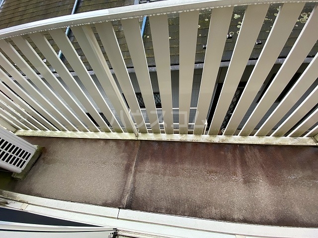 13/25 バルコニー