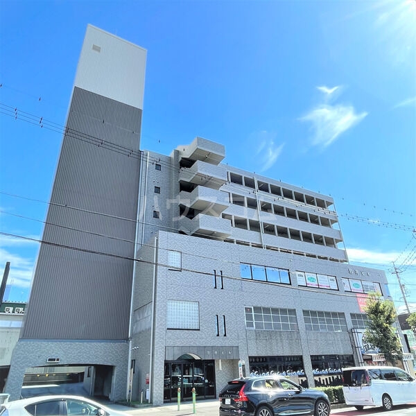 1/16 外観