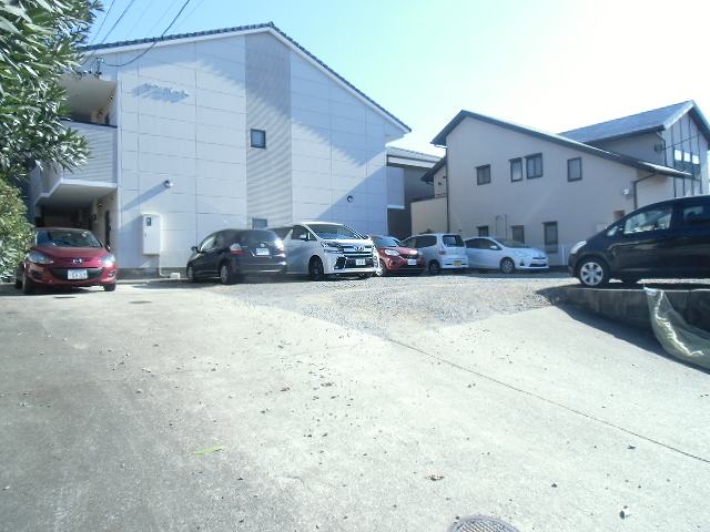 21/30 駐車場