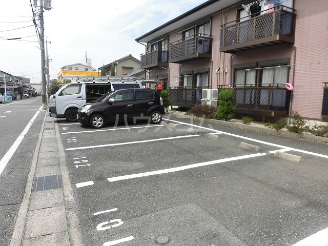 3/10 駐車場
