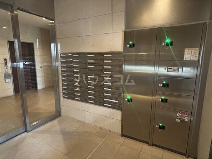 15/20 エントランス