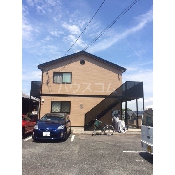 2/5 駐車場