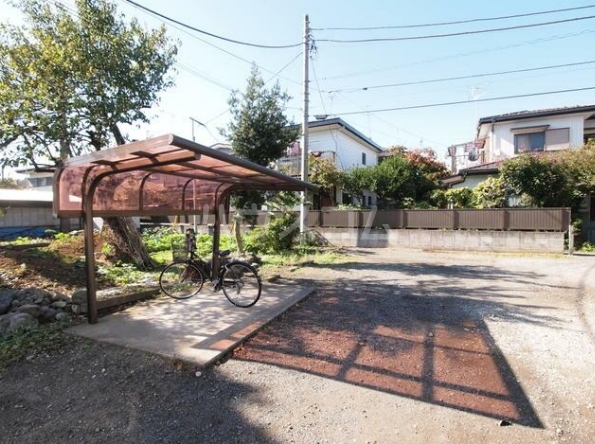 15/23 エントランス