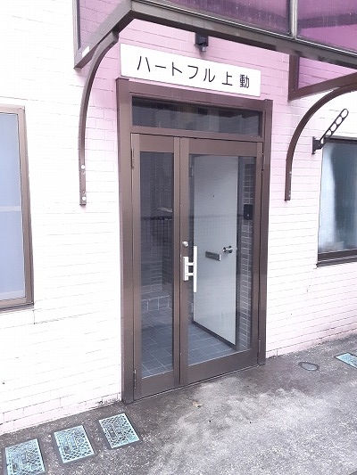 21/29 エントランス