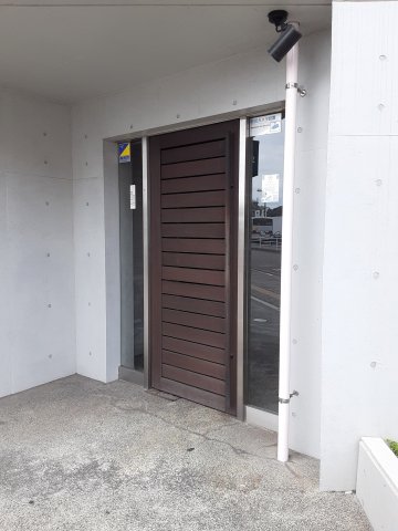 26/30 エントランス