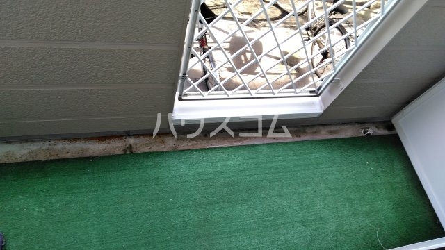 13/22 バルコニー