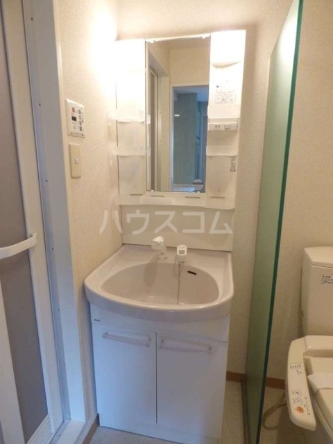 13/30 洗面
