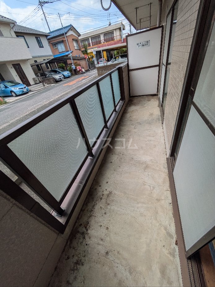 16/23 バルコニー