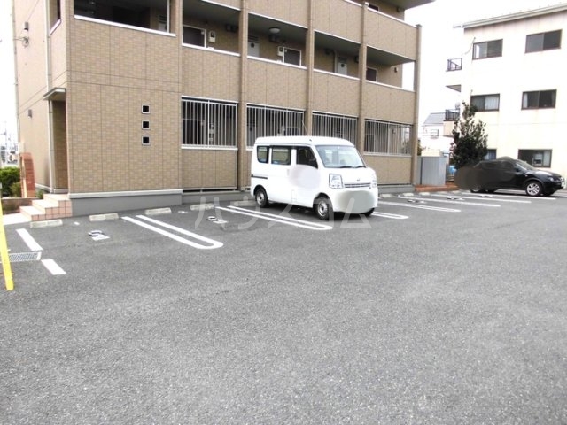14/24 駐車場