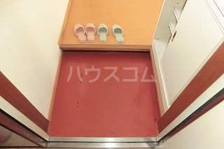5/18 玄関