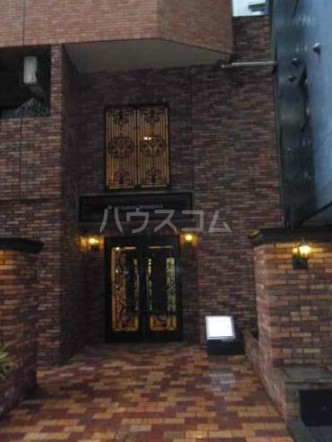 15/20 エントランス