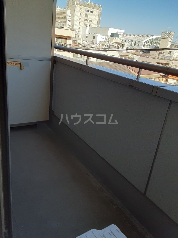 15/22 バルコニー