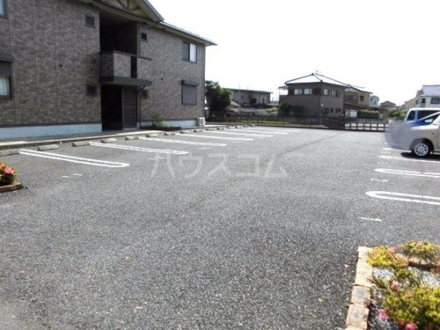 8/16 駐車場