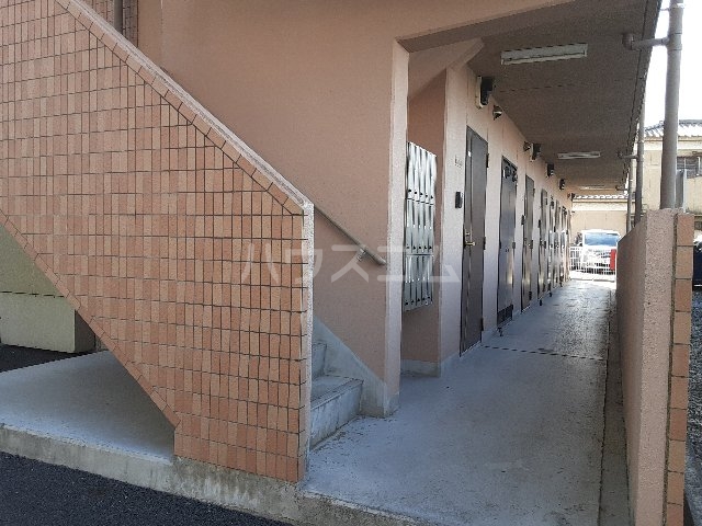 15/25 エントランス