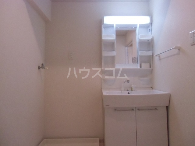 13/30 洗面