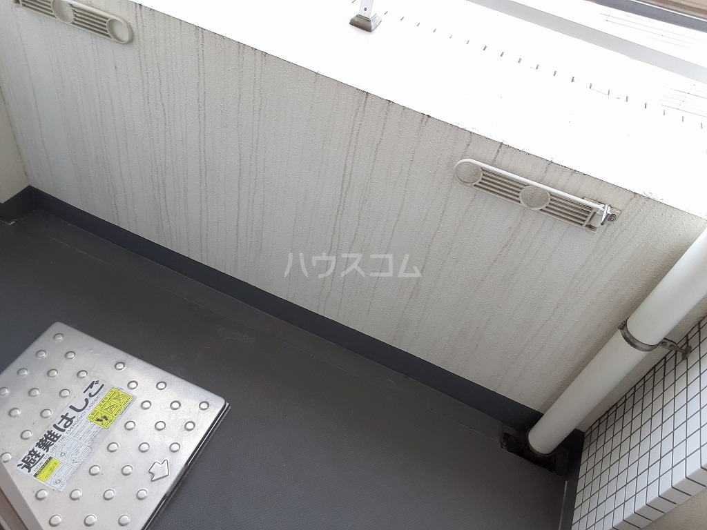 13/30 バルコニー