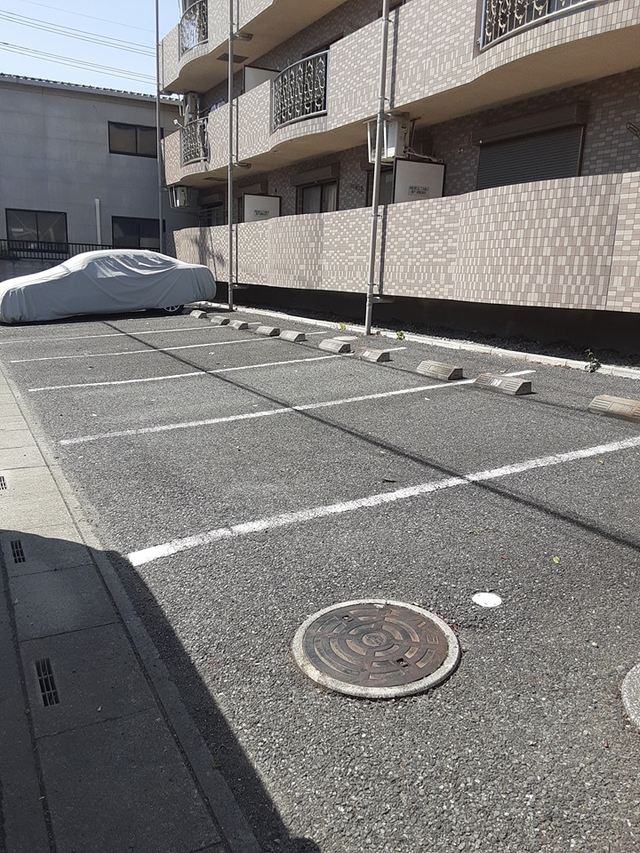 16/26 駐車場