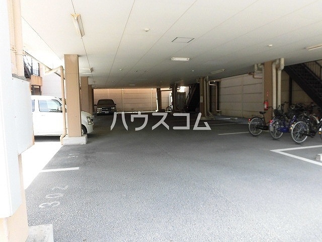 20/25 駐車場
