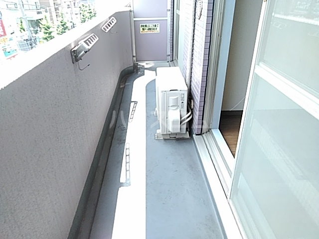 20/30 バルコニー