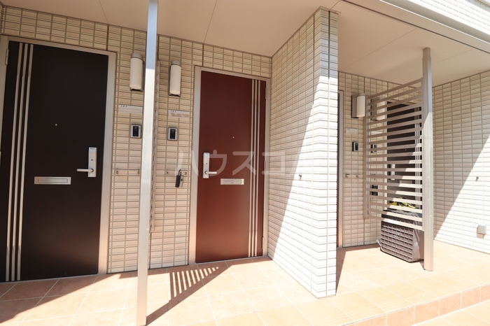 2/4 エントランス