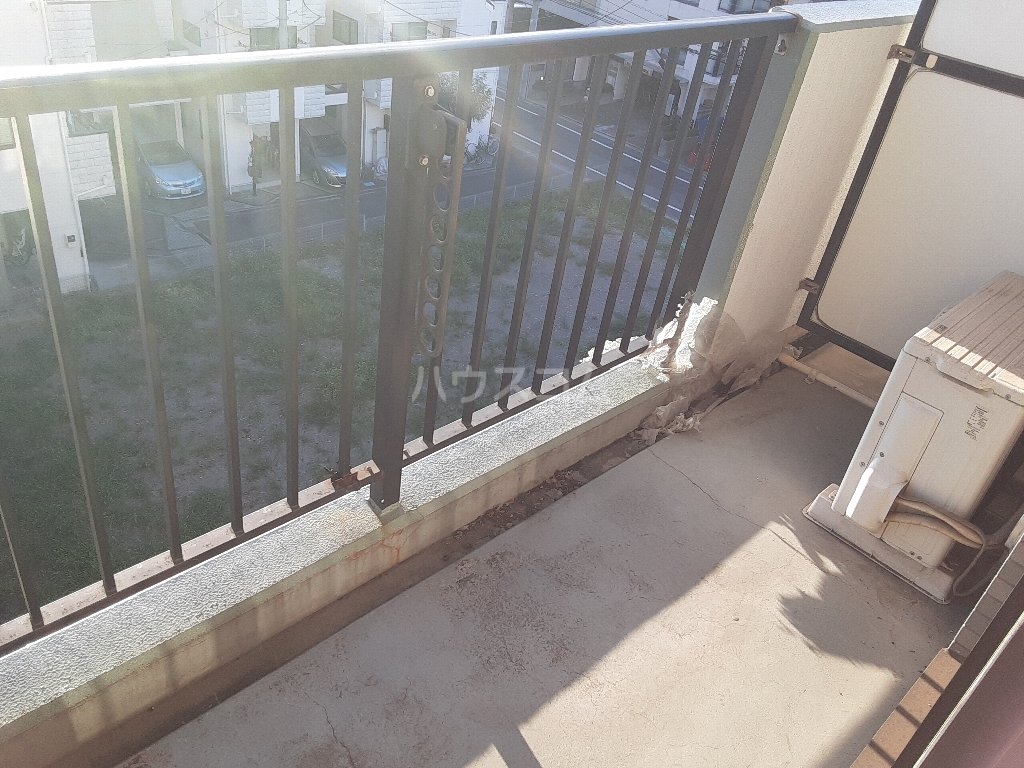 27/30 バルコニー