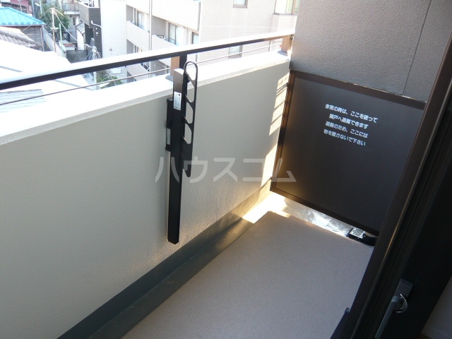 17/30 バルコニー