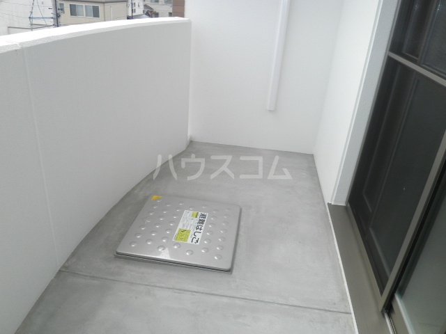 21/30 バルコニー