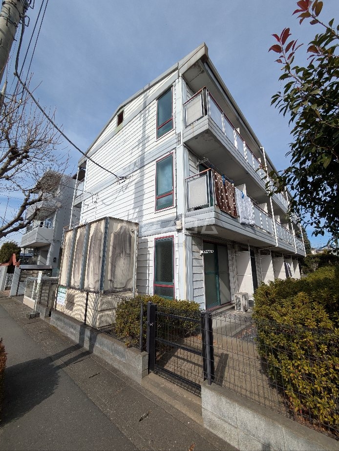 17/25 エントランス