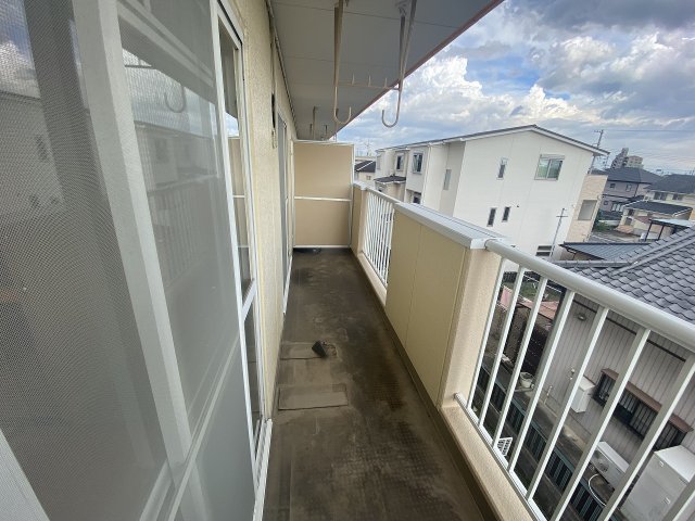 19/30 バルコニー