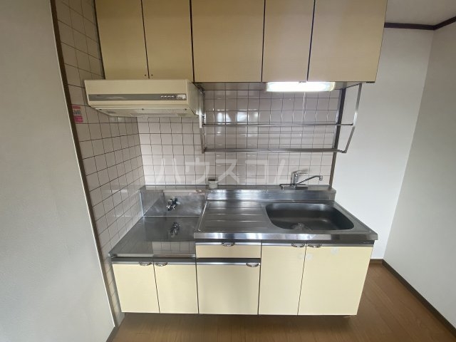 13/30 キッチン