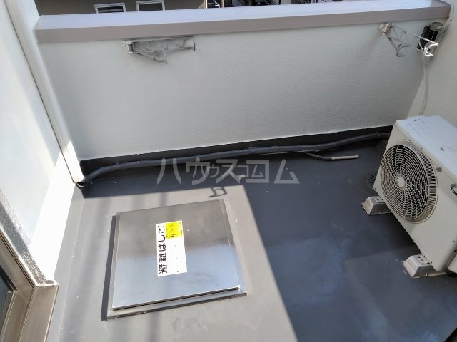 14/22 バルコニー