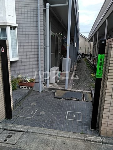 20/30 エントランス