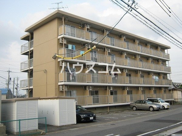 22/30 駐車場