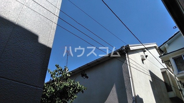 2/8 外観