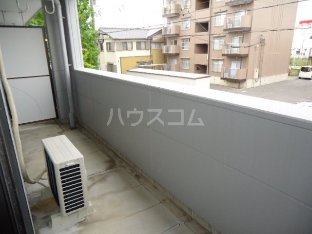 15/22 バルコニー