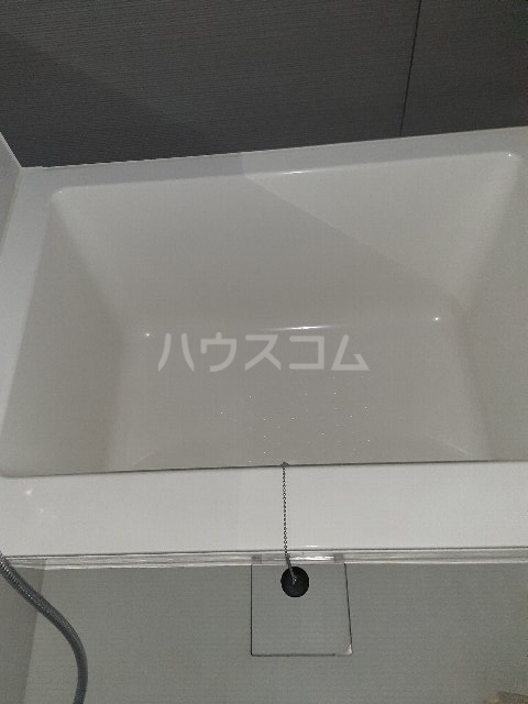 14/30 浴室