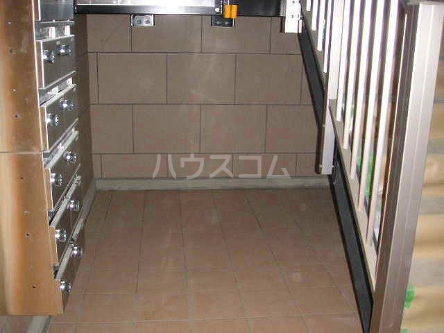 2/11 エントランス