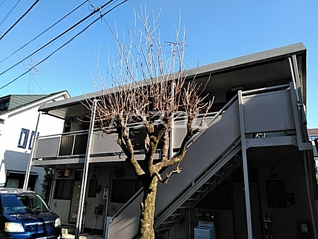 2/4 エントランス