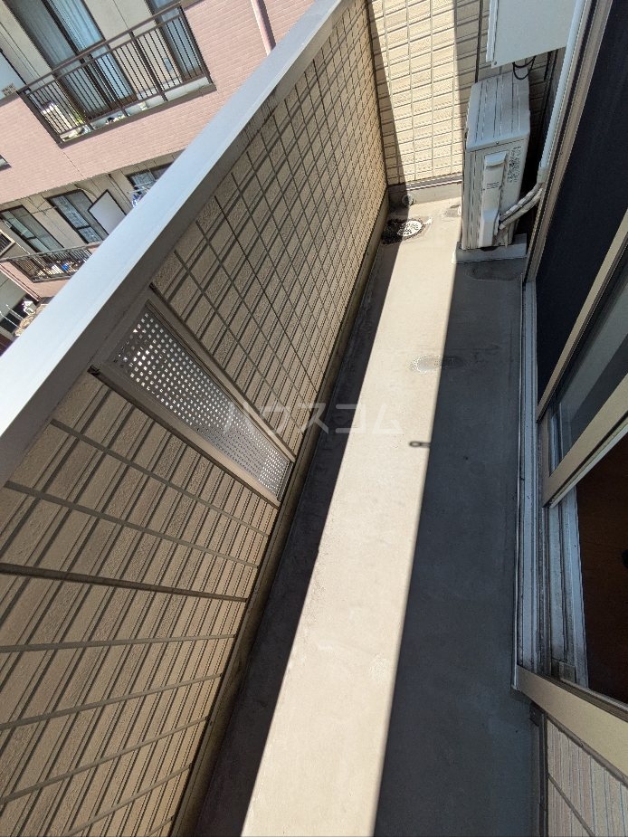 15/30 バルコニー