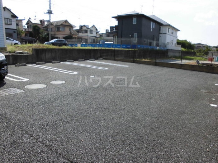 7/8 駐車場