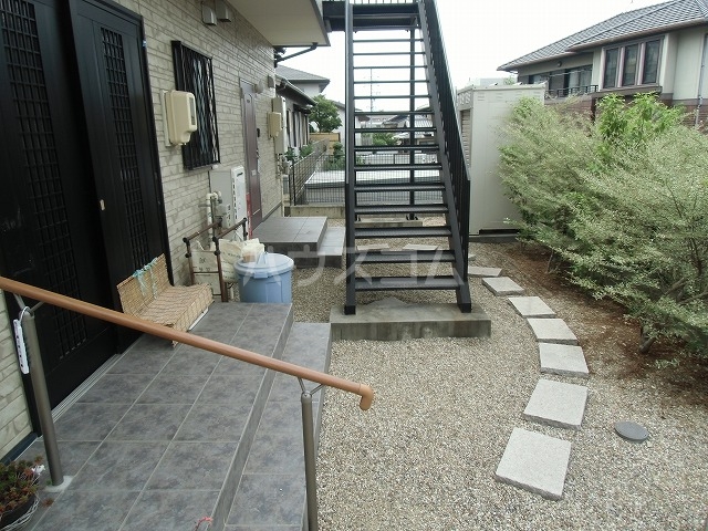 3/10 エントランス