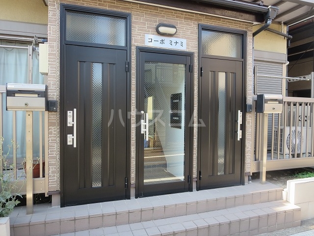 20/28 エントランス