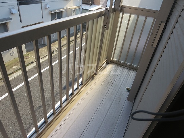 16/28 バルコニー