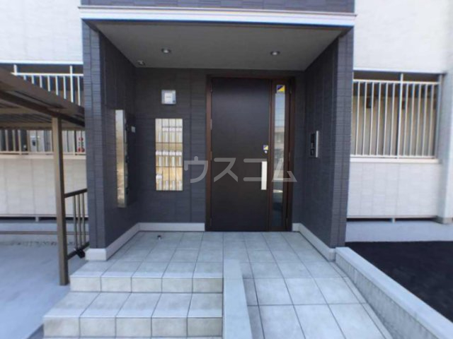 2/10 エントランス