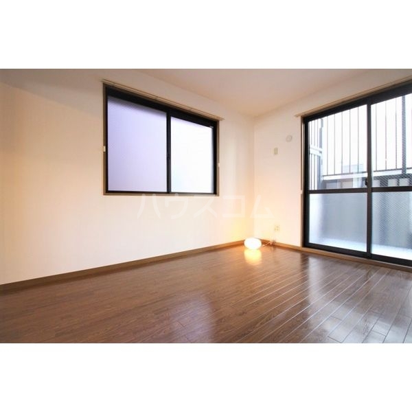 13/30 バルコニー