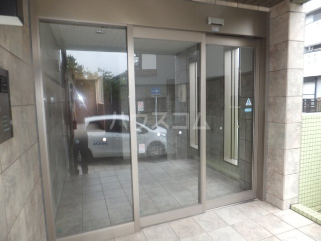 3/10 エントランス