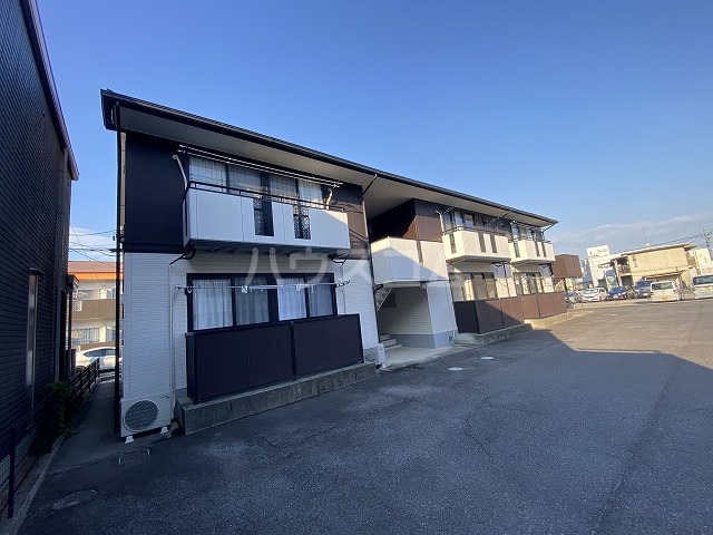 23/30 駐車場