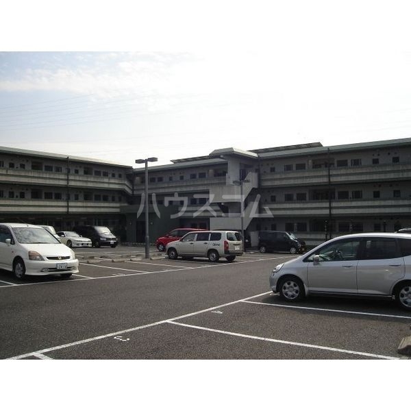 24/30 駐車場