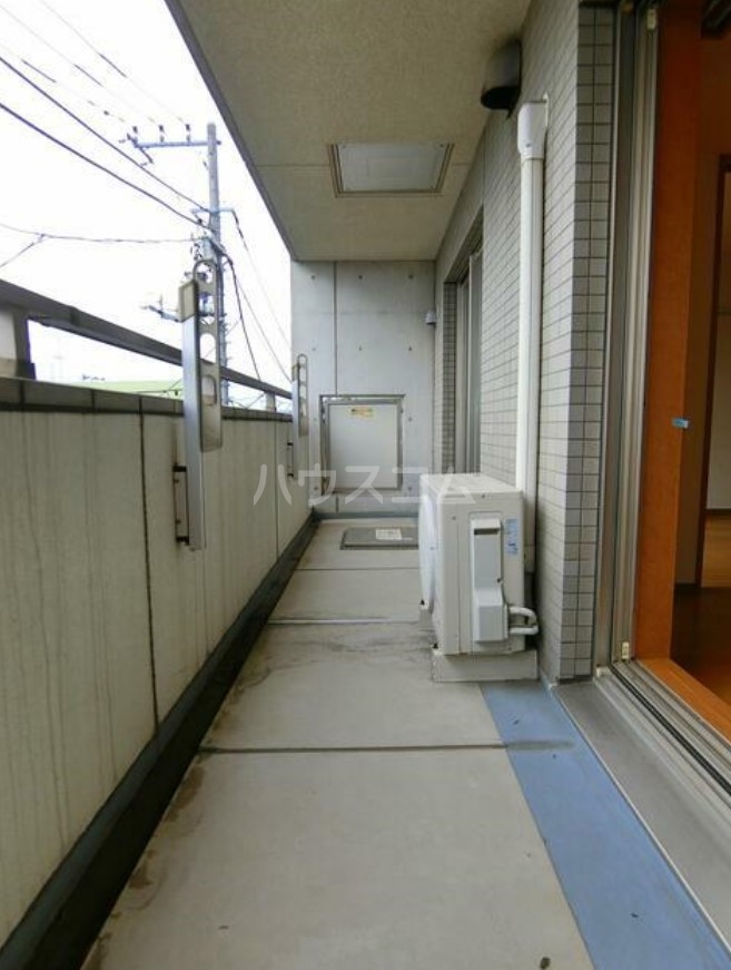 15/18 バルコニー