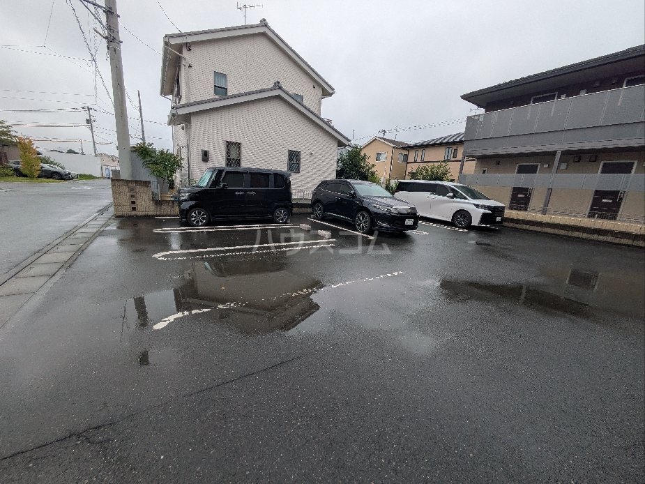 22/30 駐車場